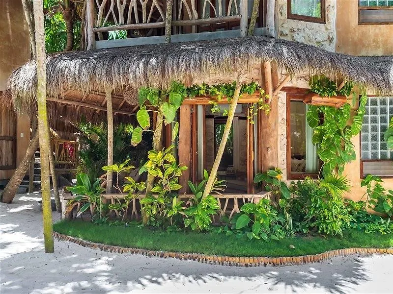 Hotel Alaya Tulum By Ahau Collection 4*,